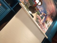 -花食间餐吧(远大购物中心群力店)