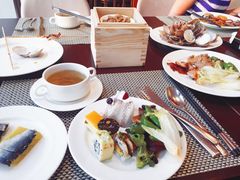-南湖名都·景湖轩全日制餐厅·海鲜自助·东南亚风味·临湖而食