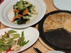 -宏状元现熬粥·京味菜(三里河店)