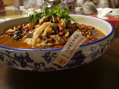 -川流不息·地道川菜·小龙虾(松东路店)