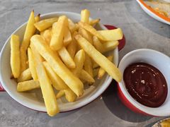 -必胜客(漕宝路店)