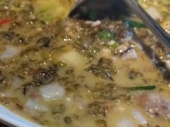 -头上红煨盐鸡·非遗院子餐厅