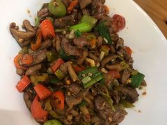 酸辣椒炒鸡杂-建辉湖南土菜馆(高新店)