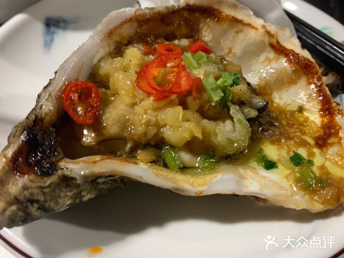 小四川特色烤鱼(新城总店)炭烤生蚝图片