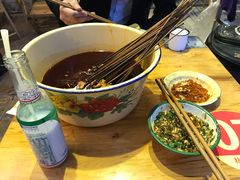 油碟-拈签一笑黄牛肉辣卤串串