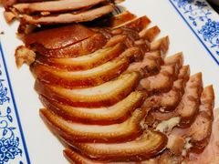 -老天桥酱肉烧饼夹肘子(天桥店)