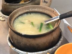-长城砂煲田鸡粥