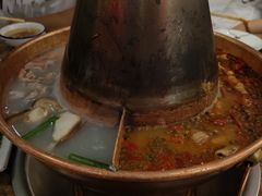 -老蜀铜火锅·酸菜脊骨·麻辣羊蝎子(热闹路店)