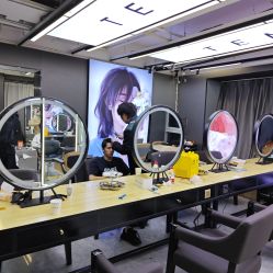 -藤野造型烫发染发