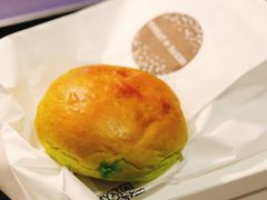 自家红豆抹茶面包-WHEAT&BAKER-麥(凯德来福士店)