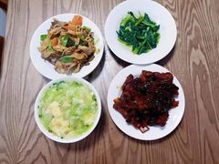 -鲸育宝宝月嫂(徐汇店)