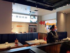 大堂-里岛烤鱼(东港凯虹广场店)