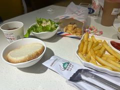 -汤姆家的牛排意面披萨(新城市广场店)
