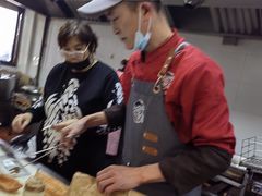 -禾诗夜市大饼油条(松江店)