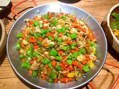 -泥糊破店小酒馆·团建聚餐(南京西路店)