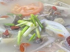 -江湖亮亮蒸虾大排档烤全羊清真(武汉总店)