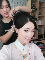 点击看大图 想想认真的样子最美丽~90后美女一枚哟~-美云庭古装·格格服汉服·京城旅拍(北京店)