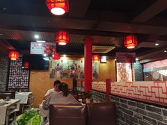 大堂-羊家胡同·龙虾烧烤火锅(龙汇路店)