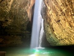 -华蓥山天意谷景区