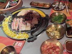 -轻烧烤肉(光谷步行街店)