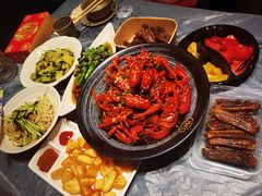 -肥肥虾庄·金牌油焖大虾(东湖欢乐谷店)