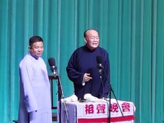 -周末相声俱乐部