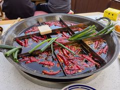 -正贰捌经重庆老火锅(建设路店)