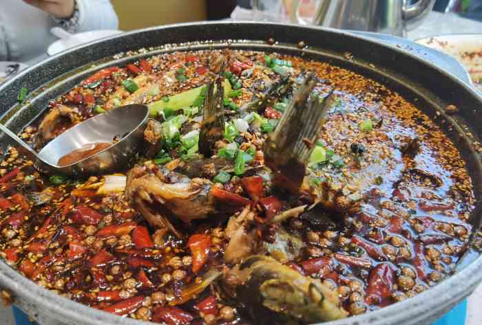 堰坝鱼庄(前进路店)