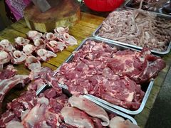 -标记美食新鲜猪杂(兴南大道店)
