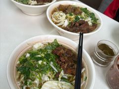 -花溪王记牛肉粉(四季花溪商场店)