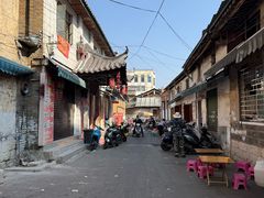 -余庆小吃(小吃一条街店)