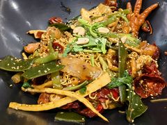 -醉人椒麻辣香锅(王府井喜悦店)
