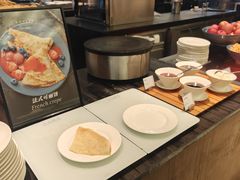 -圣丰索菲特·2 On 988 Café 自助餐厅