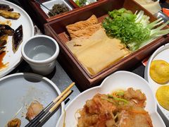 -五谷丰登农家院·地道胶东菜·海鲜烧烤(威海店)