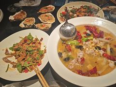 -蚝伯·新派海鲜(荣昌店)