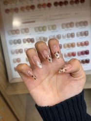 -恐龙·美甲美睫