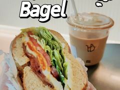 -HOLY BAGEL(苏河店)