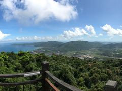 -三亚湾海居铂尔曼度假酒店
