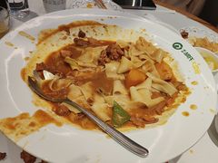 -胡氏大盘鸡新疆菜(谈固店)