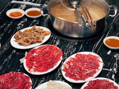 -一鼎牛鲜活牛肉城(晋江海峡国际食品城店)