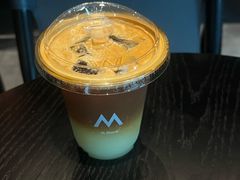 -M Stand(深圳龙岗万科广场店)