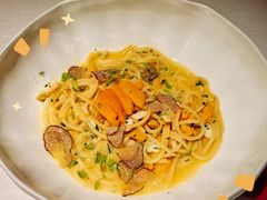 -弦月窗LUNETTE BY AMANDA(复兴路店)