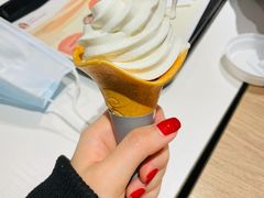 -肯德基(东安路站店)