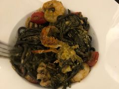 软壳蟹八爪鱼墨鱼汁面-红房子西菜馆(淮海中路店)