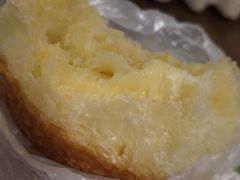 爆浆牛角-丁香西饼屋(桂林路店)