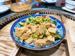 -东北农家院·铁锅炖(莘庄店)