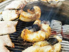 -围炉肉舍•炭烤活鳗•丹东海鲜烤肉(步行街店)