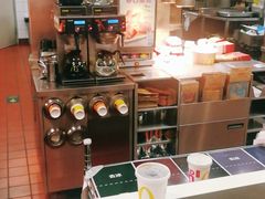 -麦当劳(军博店)