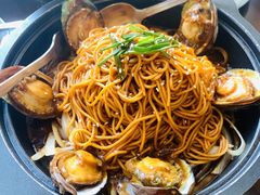 葱香鲍鱼捞面-夜上海(新天地店)
