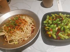 -巴厘龙虾·榜首油焖大虾(洞庭·艺术洋房店)